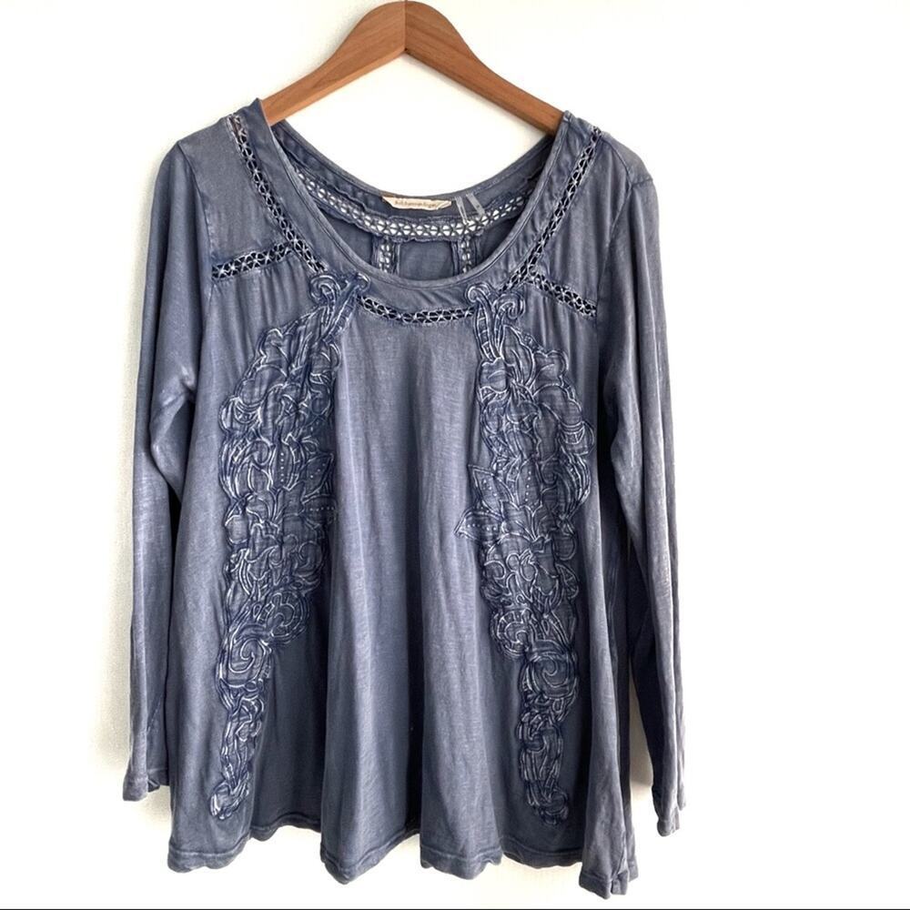 Soft Surroundings boho embroidered long sleeve lightweight top